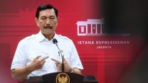 Foto Menteri Luhut Binsar Panjaitan