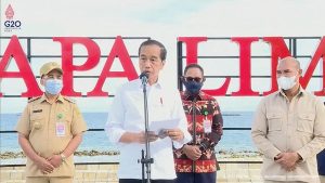 Foto Presiden RI Joko Widodo di Kupang NTT. (dok: detik.com)
