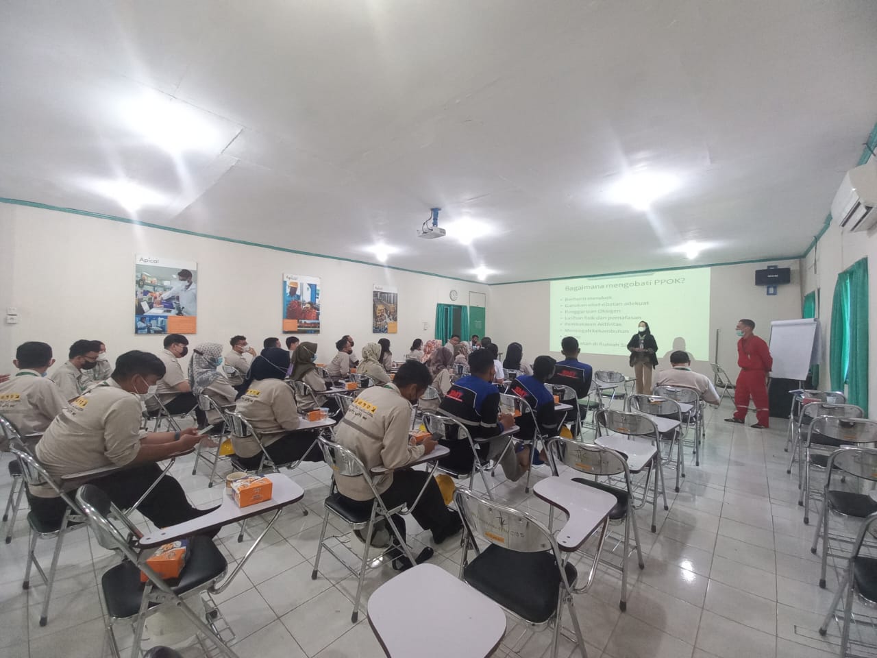 Foto giat program sosialisasi kesehatan paru yang diadakan Apical Dumai bekerjasama dengan RS Graha Yasmine Dumai