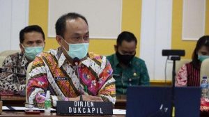 Foto Direktur Jenderal (Dirjen) Dukcapil Kemendagri, Zudan Arif Fakhrulloh (dok: infopublik.id)