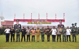 Foto Gubernur Sumatera Utara, bersama Pangdam I/BB dan Kapolda Sumut, pada kegiatan Apel Gelar Pasukan Operasi Barita 2023, serta Pengamanan VVIP Kunjungan Kerja Presiden RI (dok: analisadaily.com)