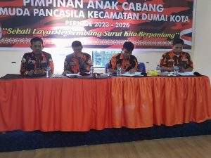 Foto Pimpinan sidang RPP ke-IV PAC Pemuda Pancasila Kecamatan Dumai Kota tahun 2023.