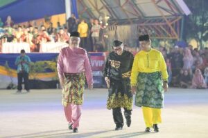 Foto : Bupati Rohil Afrizal Sintong menghadiri perhelatan MTQ ke-XLII Provinsi Riau Tahun 2024 di Kota Dumai.