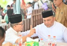 Foto : Ferdiansyah, S.E Ketua DPD II Partai Golkar Kota Dumai yang juga terpilih sebagai Anggota DPRD Kota Dumai periode 2024 - 2029 bersama Zulkifli AS mantan Walikota Dumai.