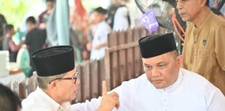 Foto : Ferdiansyah, S.E Ketua DPD II Partai Golkar Kota Dumai yang juga terpilih sebagai Anggota DPRD Kota Dumai periode 2024 - 2029 bersama Zulkifli AS mantan Walikota Dumai.