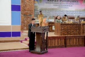 Foto : Bupati Rokan Hilir Afrizal Sintong S.Ip., M.Si memberikan kata sambutan pada rapat Paripurna DPRD Kabupaten Rokan Hilir.
