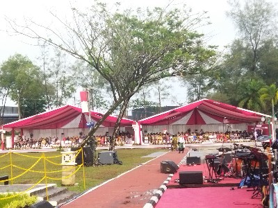 Foto : Para tamu undangan yang hadir pada upacara Bendera Hari Lahir Pancasila di Blok Rokan Dumai.