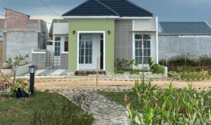 Foto : Contoh salah satu rumah yang ada di Perumahan GREEN ATHAYA PERMAI.