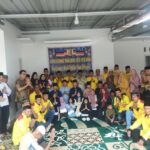 Foto : Pengurus IKTD Kota Dumai, Bundo Kanduang, Ninik Mamak, Gettar serta anak yatim penerima bantuan.