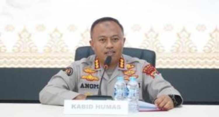 polda-riau-kirim-tim-labfor-ke-loka Foto : Kabid Humas Polda Riau Kombes Pol Anom Karibianto.