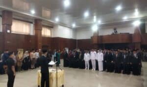 IMG_20260109_192851 Foto : Prosesi pelantikan dan pengambilan sumpah jabatan pejabat di lingkungan Pemko Dumai.