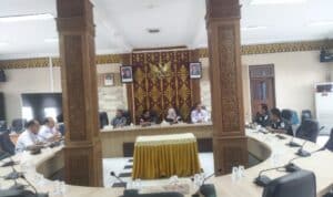 Foto : Peserta Rapat Dengar Pendapat (RDP) Komisi I DPRD Kota Dumai dengan PT Pertamina Patra Niaga RU II Dumai.